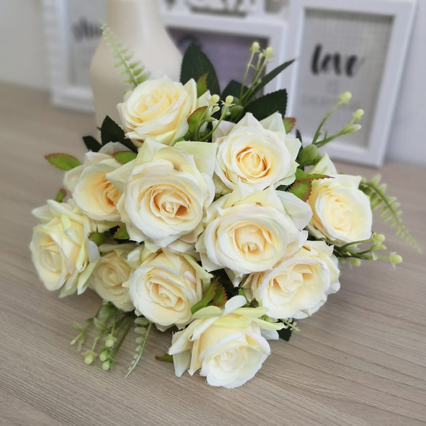 Искусственные цветы в Уфе | Цветы искусственные «Розы острые», молочно-персиковые, букет